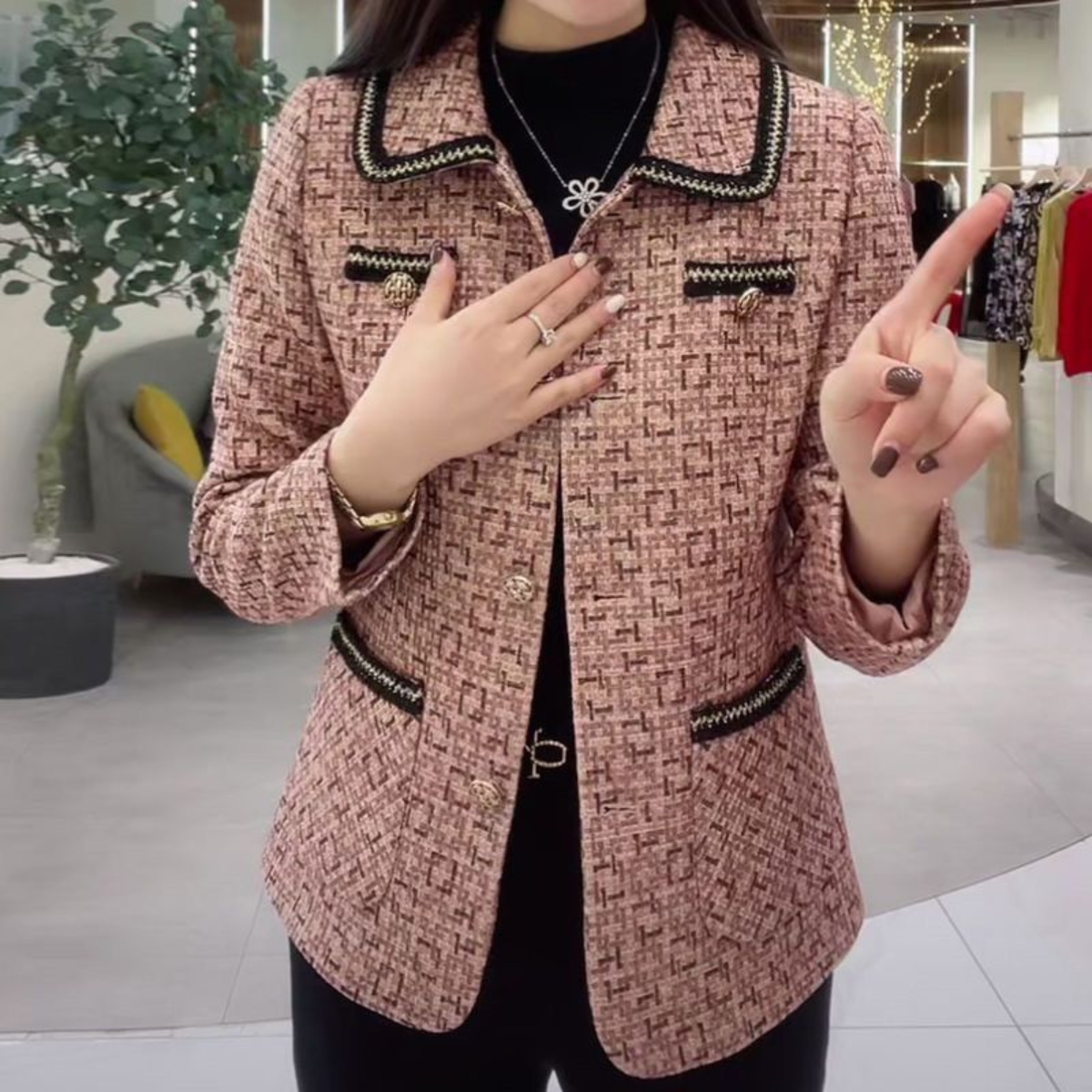 [Leve 2 e Pague 1] Blazer Feminino Isabella em Tweed Premium | Elegância Atemporal e Acabamento Sofisticado